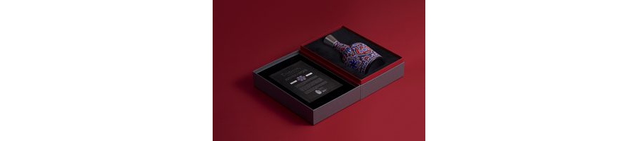 WIXARIKA open box blue red black white.tif