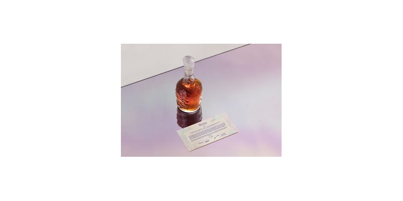 Dictador Generations en Lalique bottle certyficate poziom 1.jpg