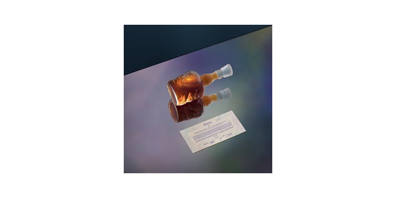 Dictador Generations en Lalique bottle certyficate 2.tif