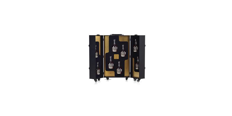 Dictador 2 Masters Trunk 3.jpg