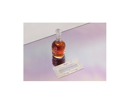 Dictador Generations en Lalique bottle certyficate poziom 1.jpg