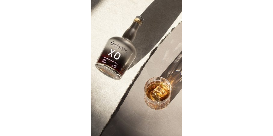 XO Insolent Perfect Serve 2.jpg