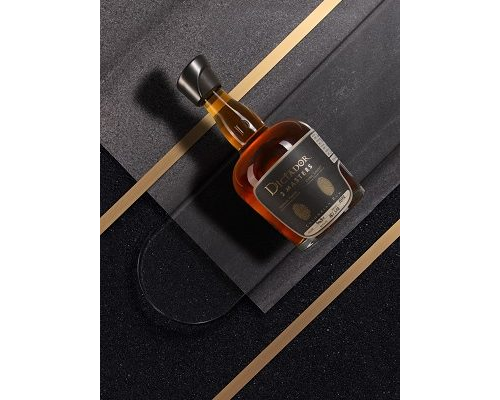 LABALLE 1 product photo.jpg