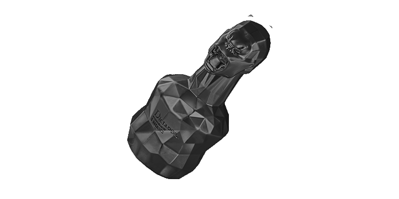 Dictador-Orlinski-5-Decades-floating-black .png