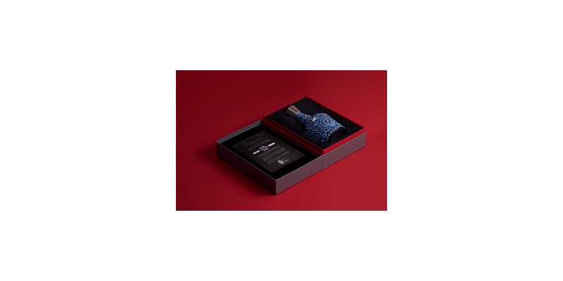 WIXARIKA open box blue black white.tif